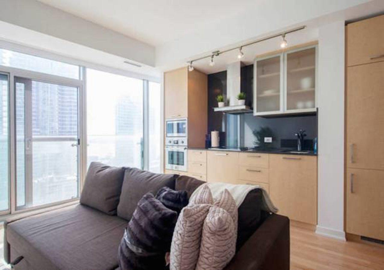 Jp Stays - Lakeview Condos Toronto Luaran gambar
